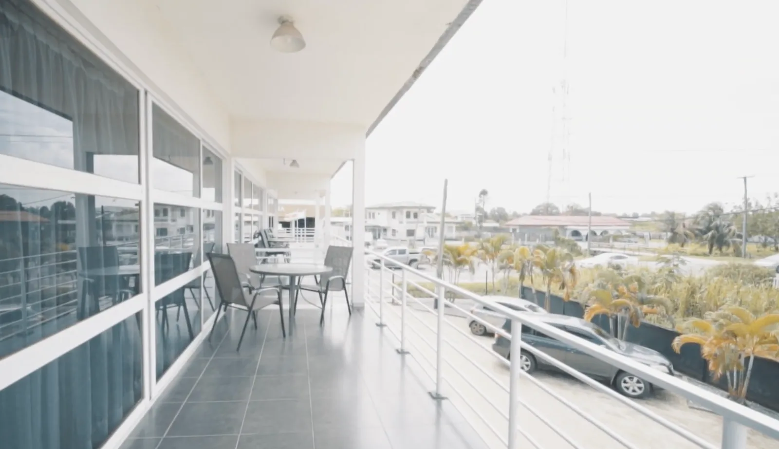 Balkon met zitgelegenheid